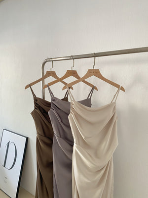 Camila Satin Dress / 開衩緞面吊帶裙