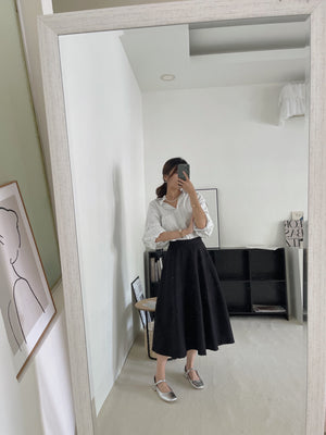 Alaia Flared Midi Skirt / 抗皱西料伞摆裙