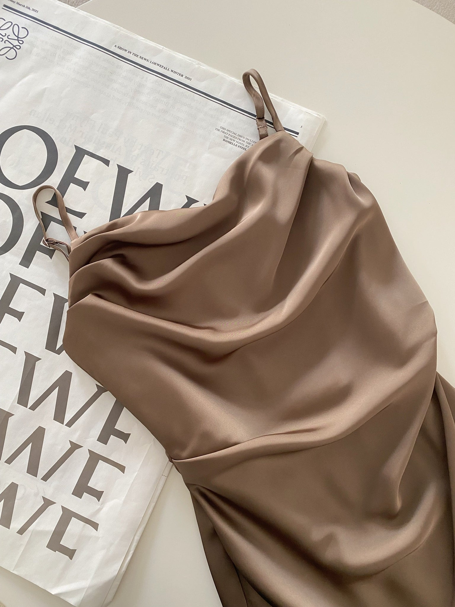 Camila Satin Dress / 開衩緞面吊帶裙