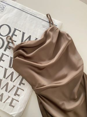 Camila Satin Dress / 開衩緞面吊帶裙