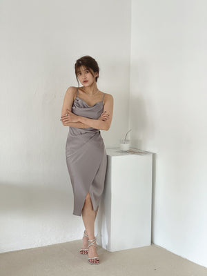 Camila Satin Dress / 開衩緞面吊帶裙