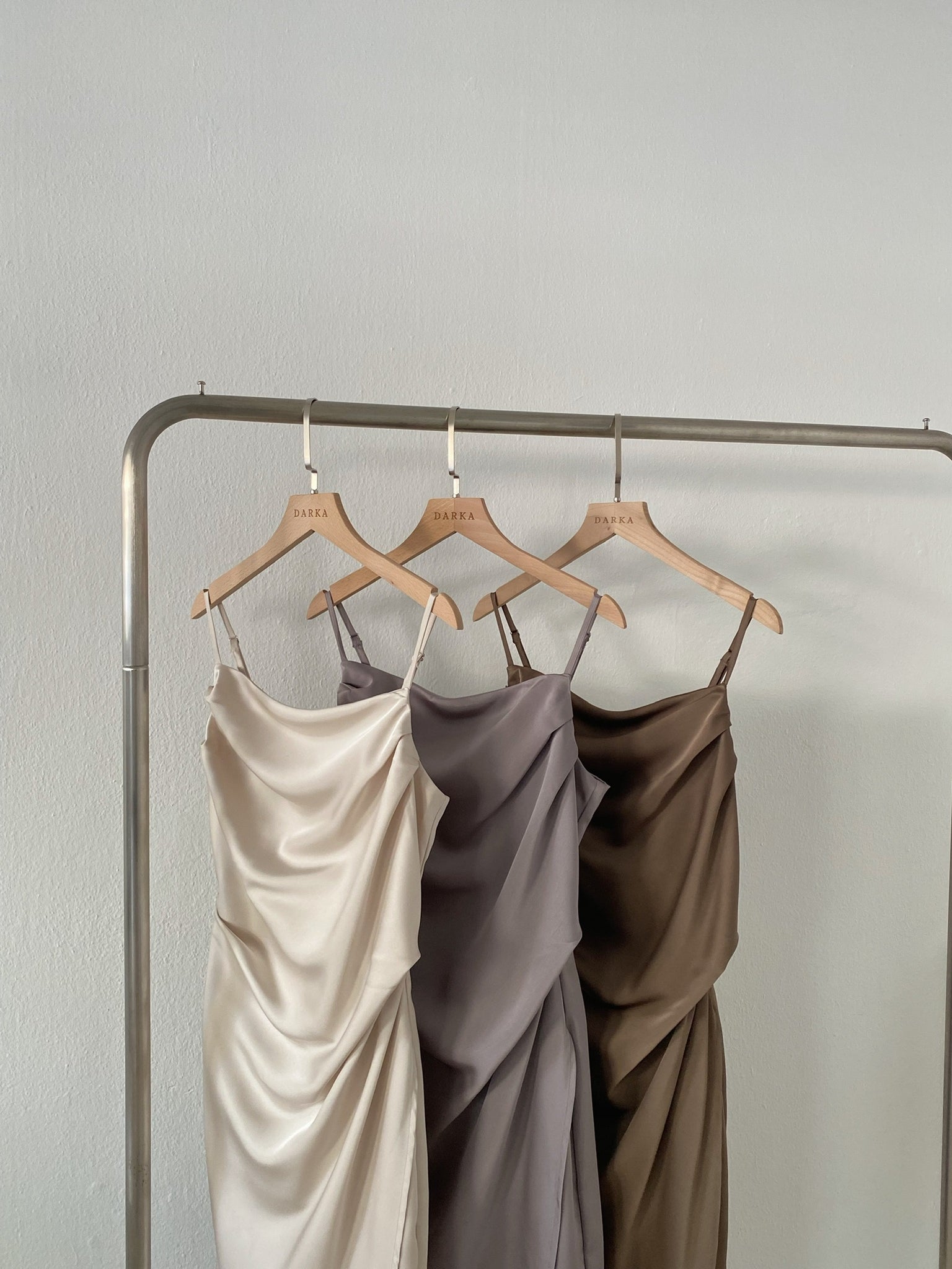 Camila Satin Dress / 開衩緞面吊帶裙