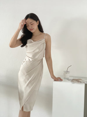 Camila Satin Dress / 開衩緞面吊帶裙