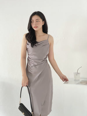 Camila Satin Dress / 開衩緞面吊帶裙