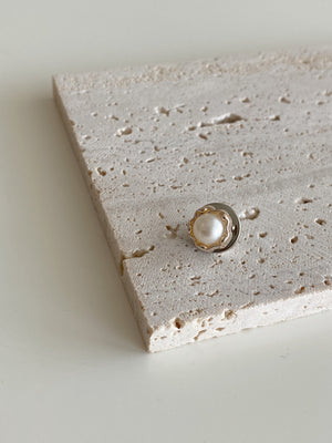 Isha Pearl Brooch / 珍珠高檔防走光扣