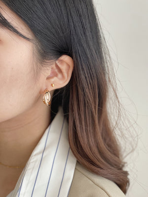 Triple Twist Earrings / C字疊成耳環