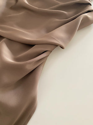 Camila Satin Dress / 開衩緞面吊帶裙