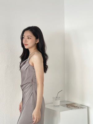 Camila Satin Dress / 開衩緞面吊帶裙